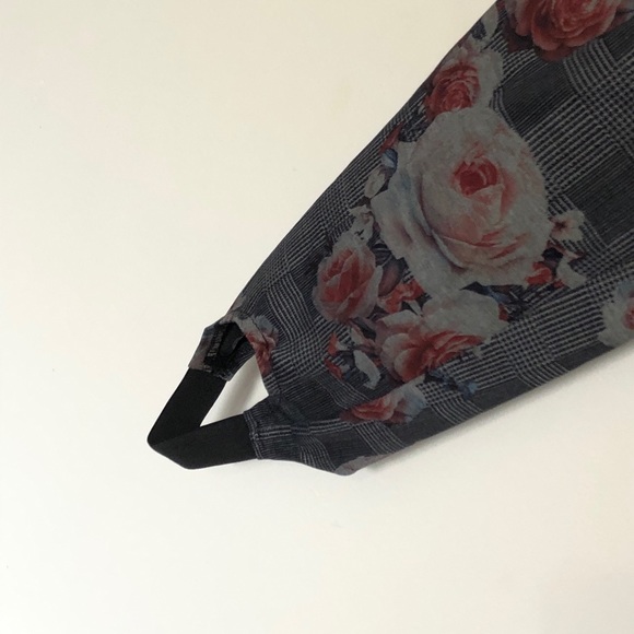 Slimming Options floral plaid stirrup leggings - Picture 5 of 7